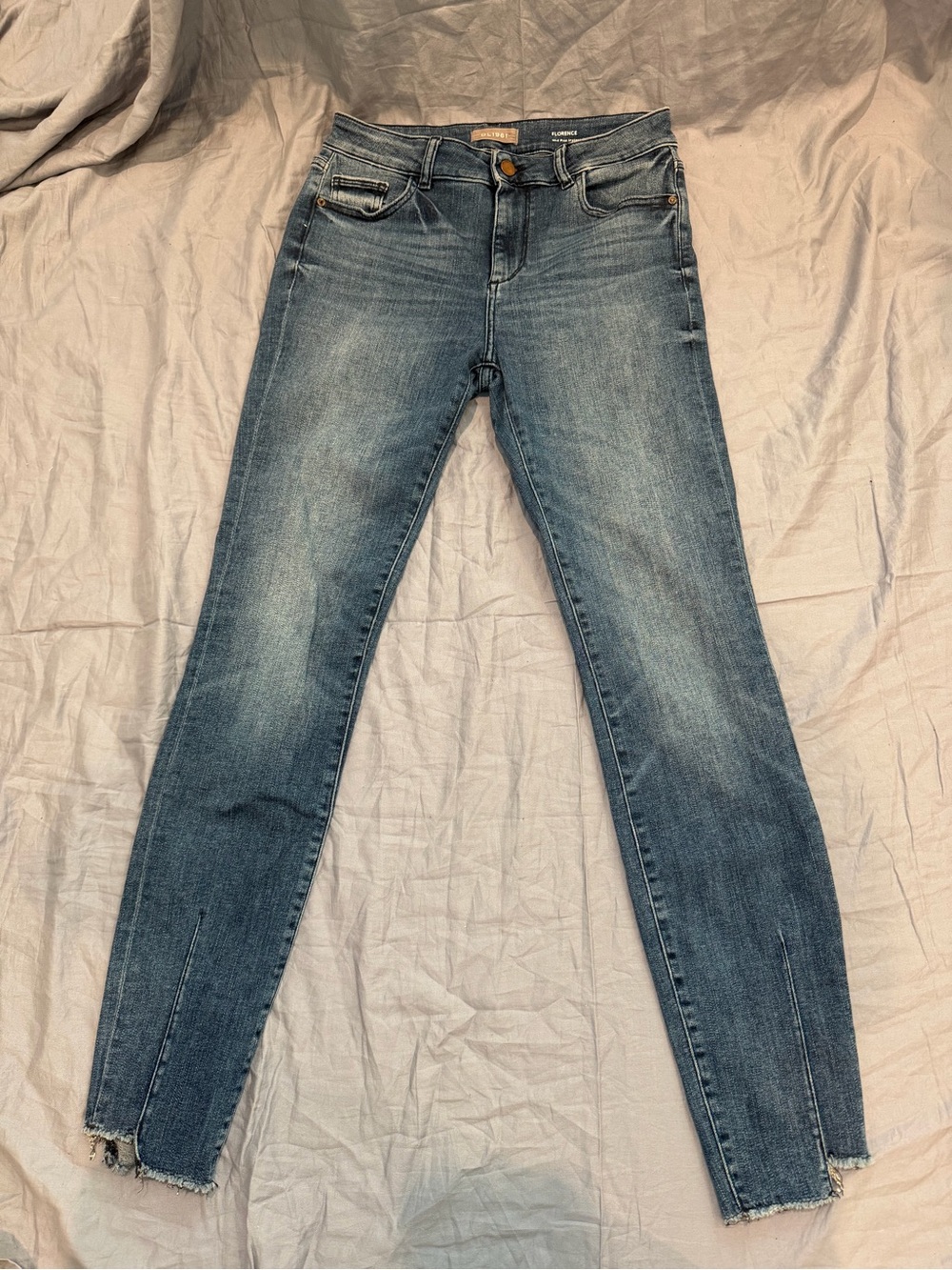 DL1961 Florence Instasculpt Skinny Jeans Size 28 Raw Hem